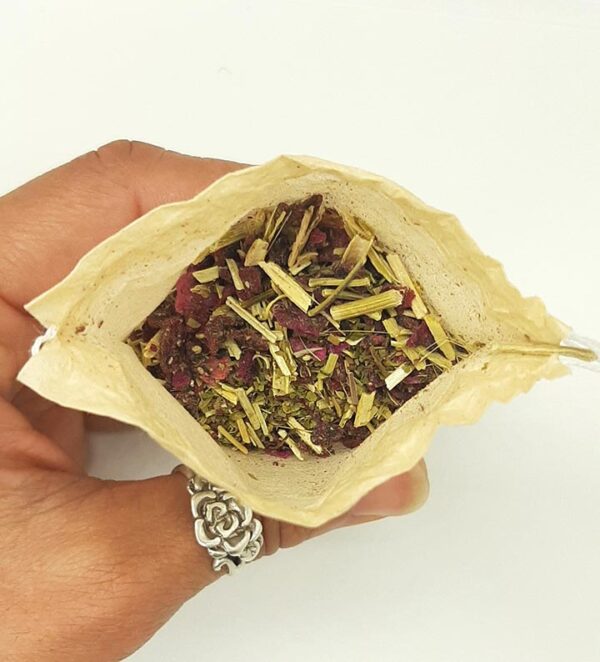 White Herbal Tea Blend